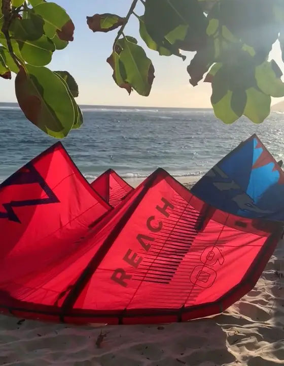 SANDIT-community tijdens een watersportsessie in Tarifa
